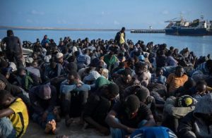 Yemen, barca con 160 migranti si rovescia. Era partita dalla Somalia (foto d'archivio Ansa)