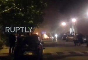Francia. Polizia uccide ventenne, scontri a Nantes. Lo sparo durante controllo di routine