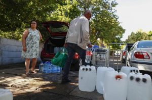 Sudafrica, pipì come "oro liquido": convertita in fertilizzante per risparmiare acqua