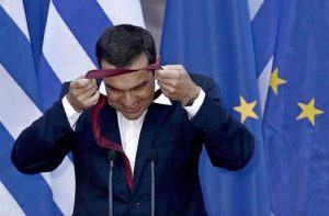 Non basta una cravatta per salvare la Grecia dalla crisi