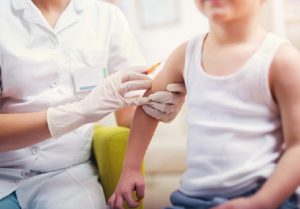 Vaccini, la Cassazione: non provocano autismo. Niente risarcimento (foto Ansa)
