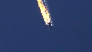 Jet russo scompare di ritorno dalla Siria: abbattuto per errore da Assad o dai francesi?