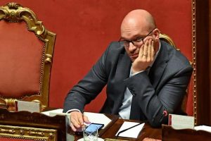 Matteo Castagna, amico del ministro Fontana: "Chi pratica l'aborto Ã¨ un assassino"