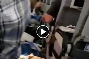 Aerolineas Argentinas, turbolenza improvvisa in volo: panico e 15 feriti VIDEO