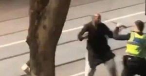 Australia, diverse persone accoltellate nel centro di Melbourne: arrestato l'aggressore