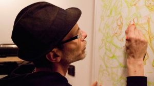 Alessandro Caligaris è morto: il noto fumettista soffocato da un boccone a cena con la fidanzata