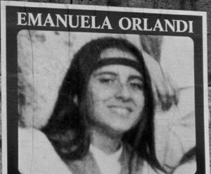 Emanuela Orlandi (nella foto). Can can sulle ossa...in vista una Commissione d'inchiesta a 5 stelle