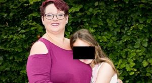 Allatta la figlia fino a 9 anni: mamma inglese accusata di pedofilia
