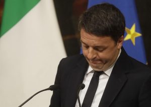 Renzi, sondaggio: un suo partito personale arriverebbe al 12%. Per metà foraggiato da elettori Pd