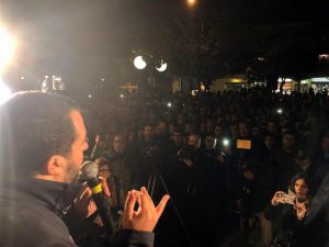 Marcella Lepori canta Bella ciao a Salvini: identificata da polizia