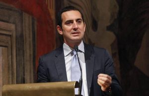Vincenzo Spadafora, M5S: "Sono per le adozioni per i gay, non cambio idea per una poltrona"