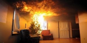 Ariccia: cortocircuito dell'albero, scoppia incendio in casa. Anziano bidello muore soffocato