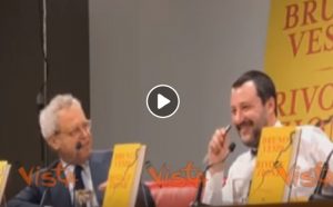 Enrico Mentana scherza con Matteo Salvini: "Sei la Ferragni della Lega" VIDEO
