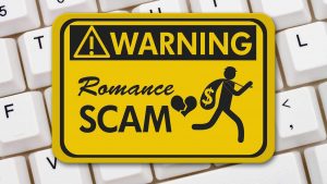 "Romance scams", la truffa web alle donne innamorate: "Diceva d'esser vedovo, bussava a soldi"