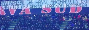 Milan-Napoli, striscione per Ancelotti della Curva Sud: "Leggenda rossonera"