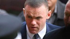 Wayne Rooney arrestato a Washington, era ubriaco e insultava i passanti a torso nu*o