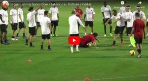 YouTube, fallaccio di Higuain su Gattuso durante allenamento a Gedda