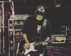 Egitto: Rami Sidky, chitarrista in carcere da 10 mesi senza accuse, per una canzone che non è sua