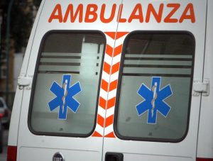 Melicuccio (Reggio Calabria): scontro frontale tra due auto