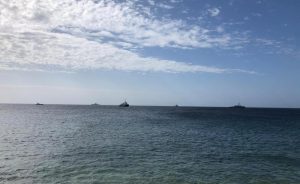 Migranti, nave Mare Jonio a Lampedusa nonostante il divieto. Salvini: "Arrestateli"