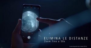 Huawei P30 Pro, pubblicità con foto zoomata della Luna. La parte non visibile dalla Terra...
