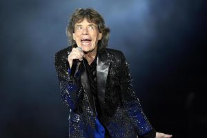 Mick Jagger sta male, Rolling Stones cancellano il tour