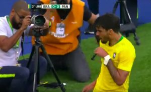 Lucas Paquetá incanta con il Brasile. Maglia numero 10, gol e balletto (VIDEO)