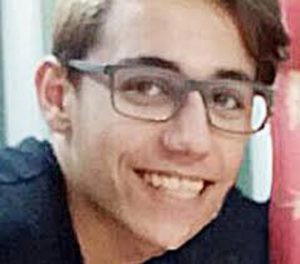 Michele Ruffino, 17enne suicida per colpa dei bulli. La madre: "Deriso anche al suo funerale"