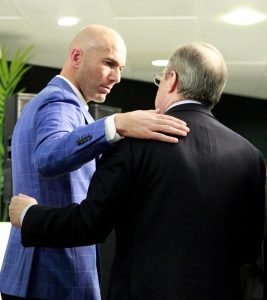 Zinedine Zidane, niente Juventus: è tornato al Real Madrid e ha firmato fino al 2022