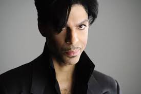 Prince denuncia 22 fan per aver pubblicato online i suoi concerti