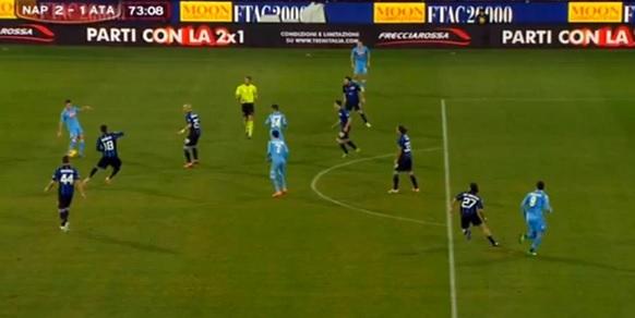 Napoli-Atalanta, il gol di Insigne è regolare: ecco il perché (video)