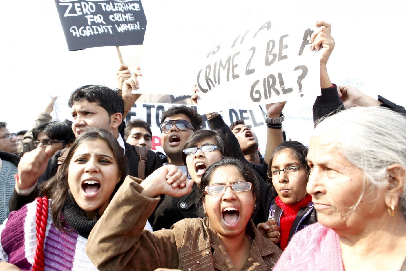 Una manifestazione contro gli stupri a New Delhi