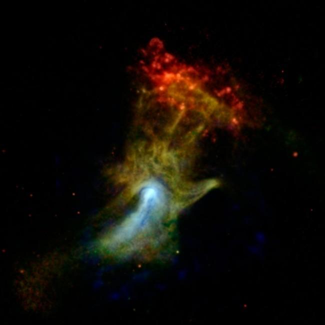 La "mano di Dio" nell'universo: la foto della pulsar scattata dalla Nasa