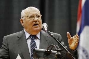 Crimea, Gorbaciov difende l'annessione alla Russia: "Corregge errore storico"
