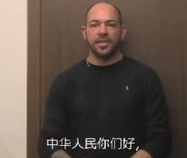 Miro Bianchi, video di un disoccupato ai cinesi: "Trovatemi un lavoro"