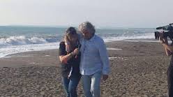 Beppe Grillo: "M5s vince europee e prende il governo da Napolitano" (video)