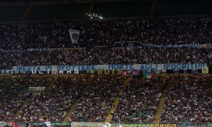 Lo striscione 'Abete napoletano' esposto nel corso di Inter-Napoli (Ansa)