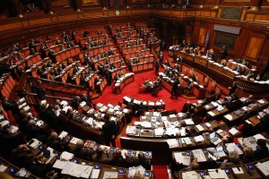  Camera e Senato, stipendi da 300 a 500 mila euro. E i medici, gli interpreti...
