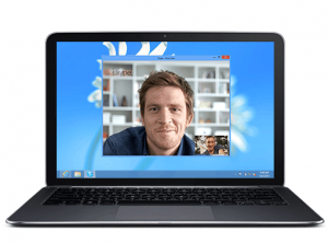 Skype, videochiamate gratis per tutti: Microsoft sfida Hangouts di Google