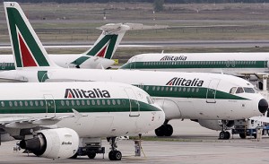 Alitalia, Etihad convince il governo. "Ora chiarezza dai soci"