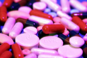 Batteri resistenti agli antibiotici: diarrea, polmonite, gonorrea a rischio