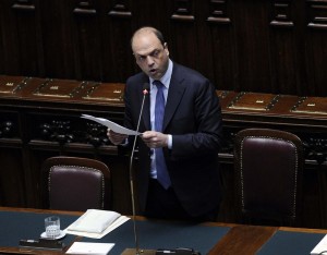 Angelino Alfano: "Avanti su falso in bilancio"