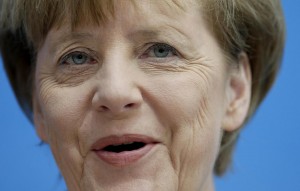 "Pronto, Angela?”, il concorrente di un quiz tedesco chiama Merkel per l'aiutino