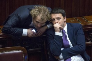 Luca Lotti con Matteo Renzi (foto Lapresse)
