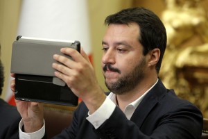 Matteo Salvini apre a Renzi su riforma del Senato. No alleanza con Berlusconi