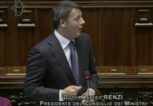 Matteo Renzi cita Noé: "La sua grandezza fu costruire l'arca quando non pioveva"