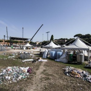 Rolling Stones a Roma, il day after: Circo Massimo ricoperto di spazzatura 