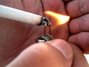Sigarette, aumenti in arrivo: +20 cent le economiche, +10 cent le altre