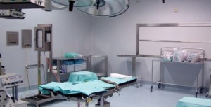 Vicenza, operano il polmone sbagliato e paziente muore: indagati tre medici