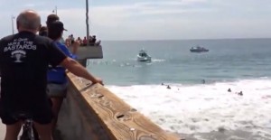 Usa, tempesta di fulmini a Venice Beach: un morto e 113 feriti (video)